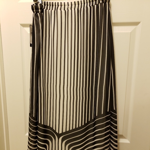 Black & White long Sheer Skirt w/ White Bodice - Picture 2 of 2